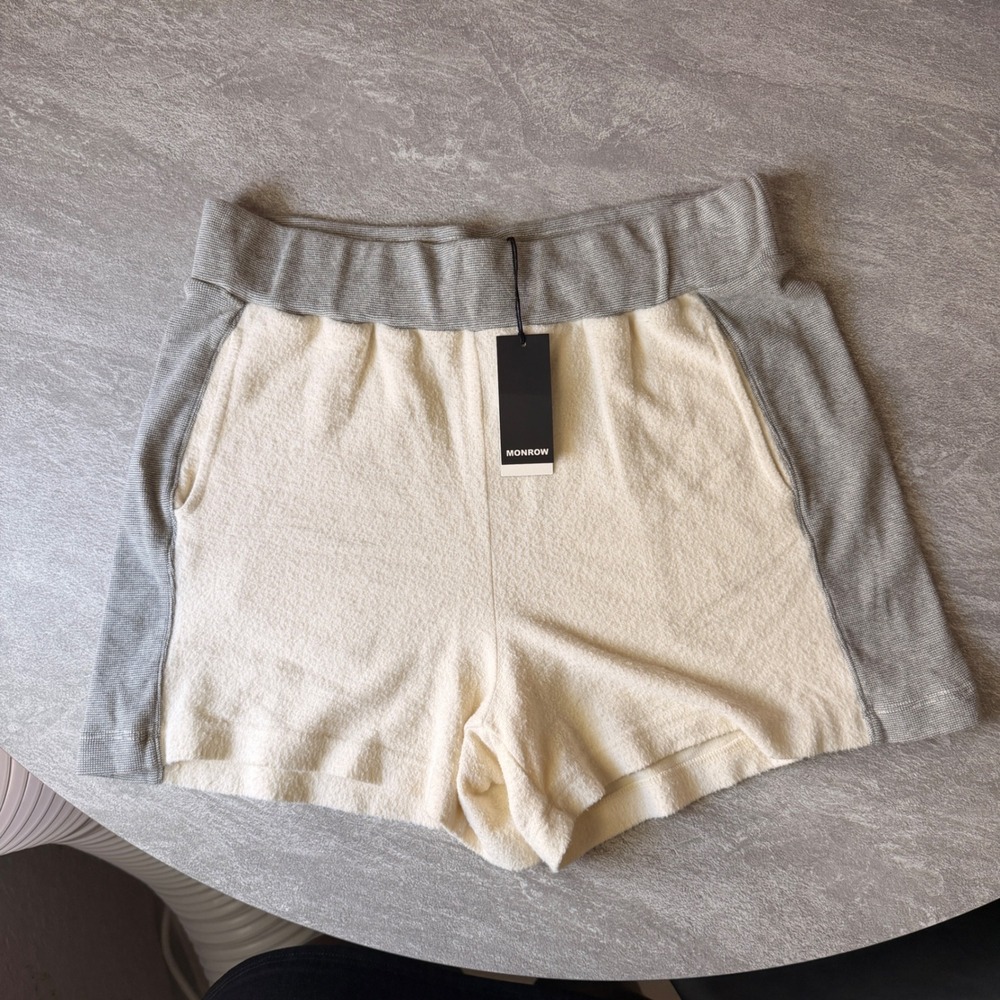 MONROW Terry Cloth Colorblock Lounge Shorts Size M Loungewear Athleisure